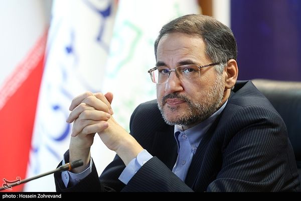 نگاهداری: میدان سیاست هویت‌محور پاسخگوی چالش‌های امروز ایران نیست