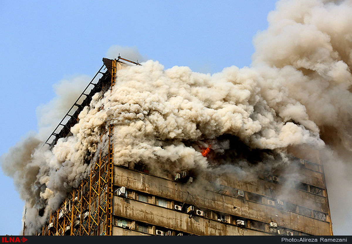 منتخب تصاویر از آتش سوزی و ریزش ساختمان پلاسکو