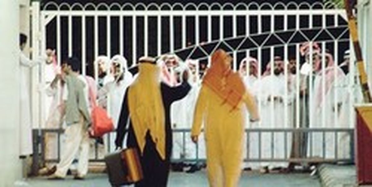 عقبنشینی بیسروصدای ریاض و آزادی برخی فعالان سعودی