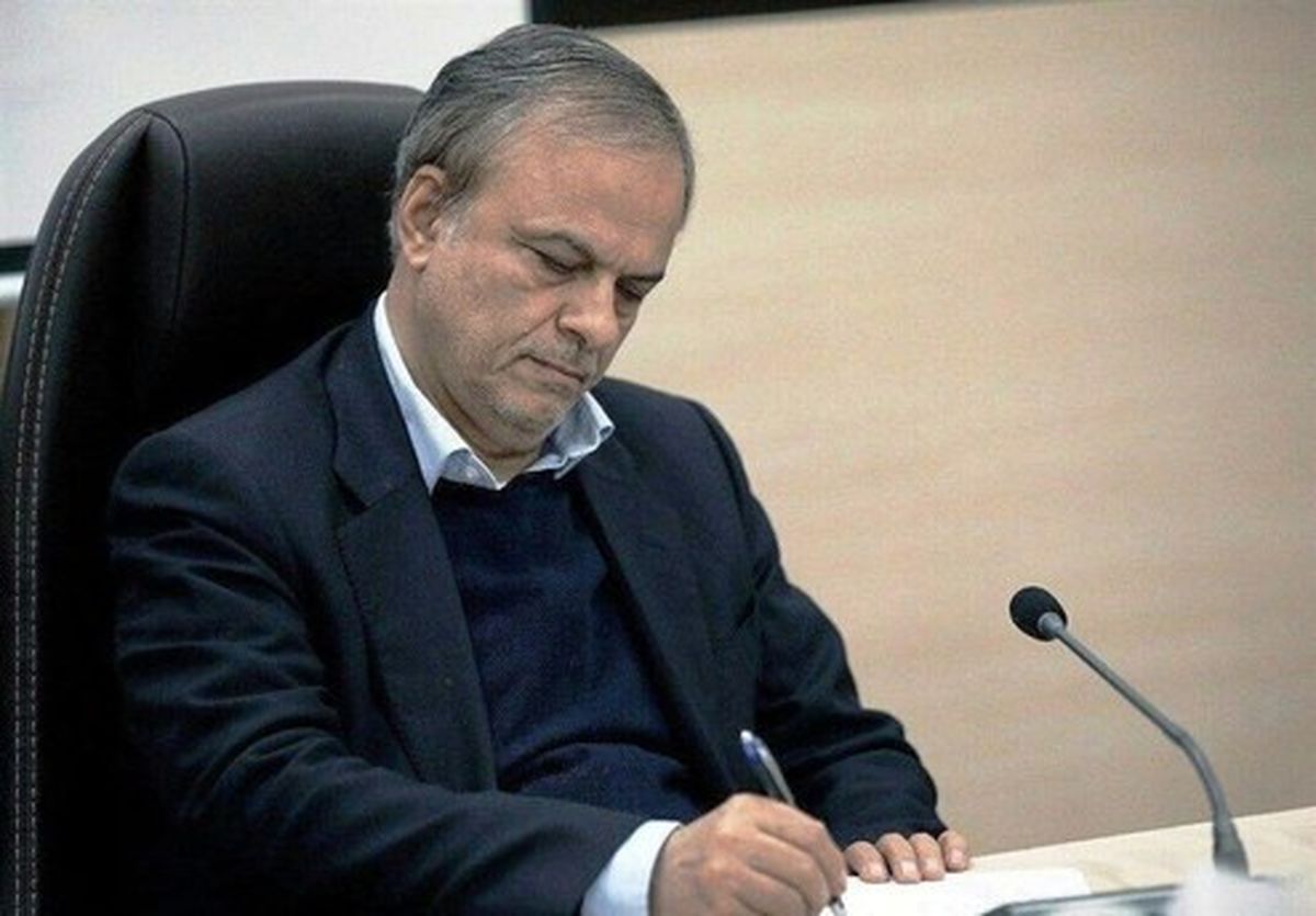 انتقاد وزیر صمت: شاهد سه نوع قیمت در بازار خودرو هستیم