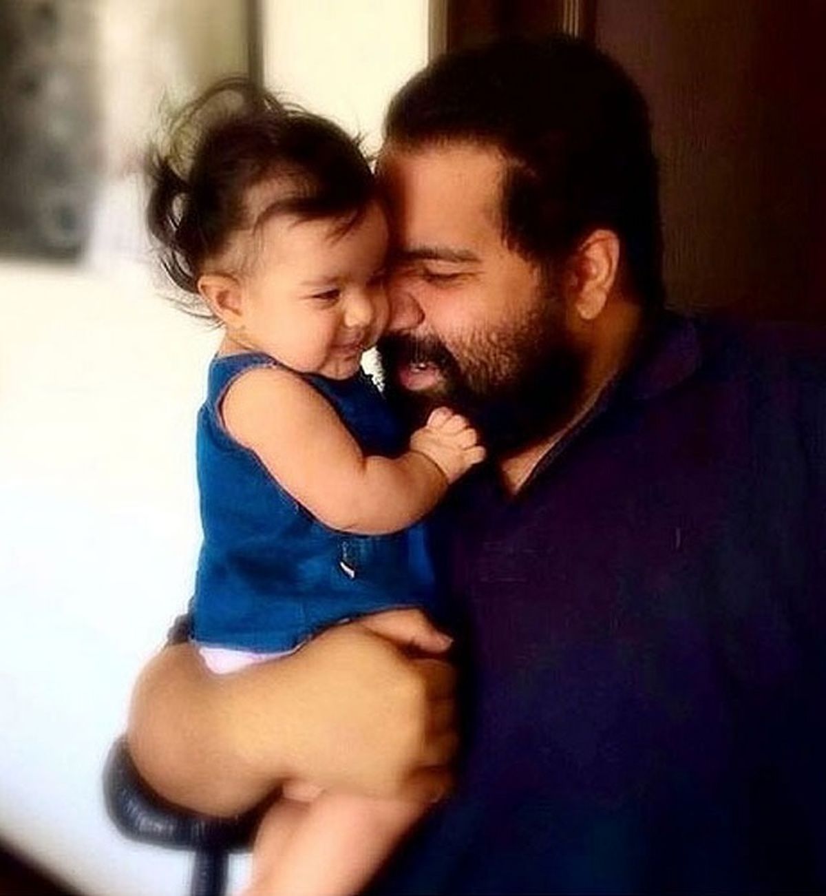 خواننده محبوب و دخترش/عکس