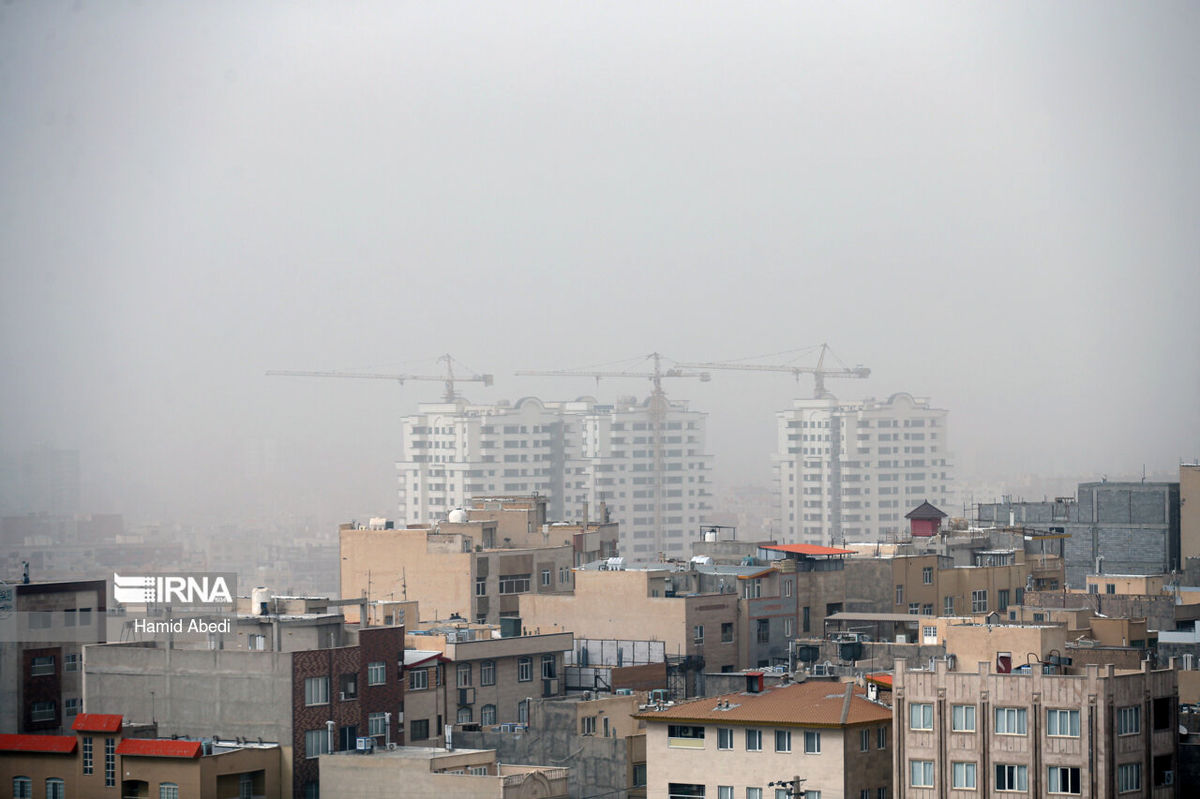 وزش باد شدید و گردوخاک در تهران