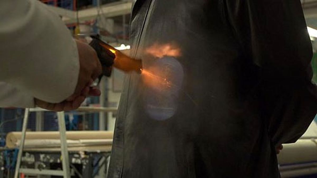 ساخت نازک‌ترین لباس ضد گلوله جهان+عکس