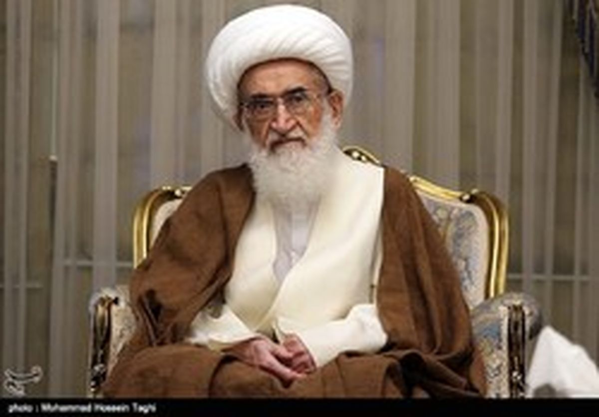 آیتالله نوری همدانی: گرفتاری مردم یمن و بحرین تأسفبار است