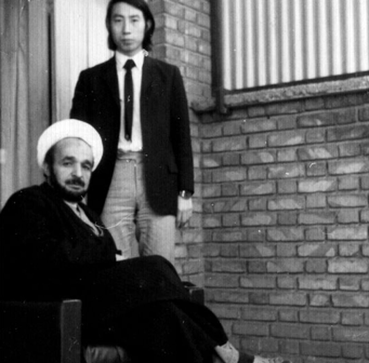 عکس/علامه جعفری در کنار شاگرد ژاپنی‌‌