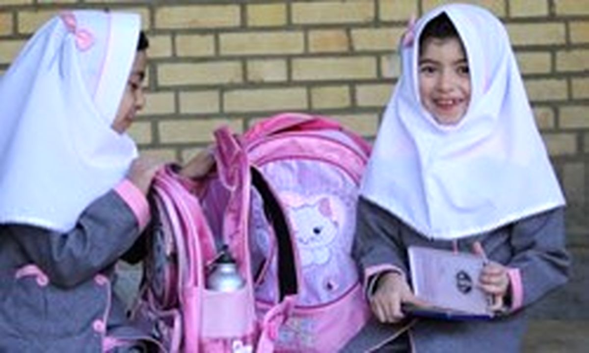 راه‌های پیشگیری از فلج کوله‌ای در دانش‌آموزان