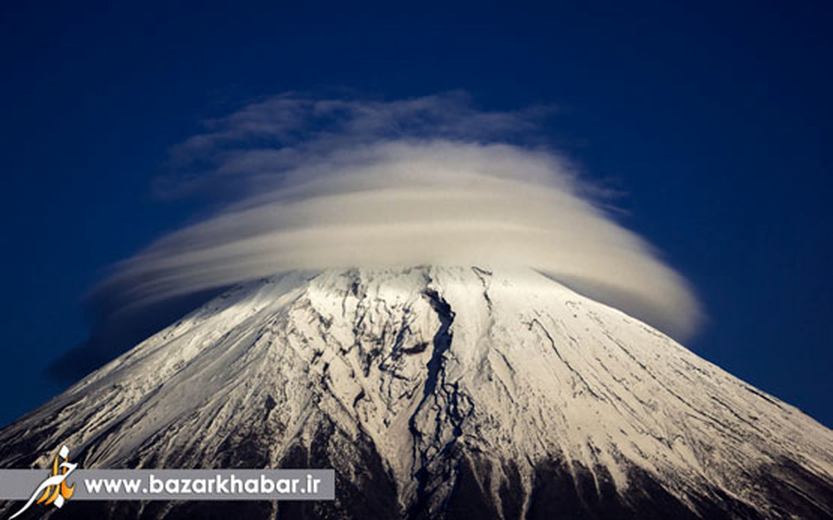 عکسی حیرت انگیز  از کوه فوجی