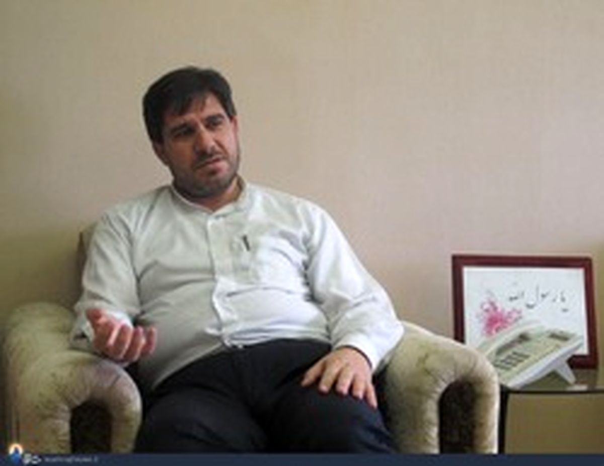 عوارض خروج از کشور باید بیش‌تر شود
