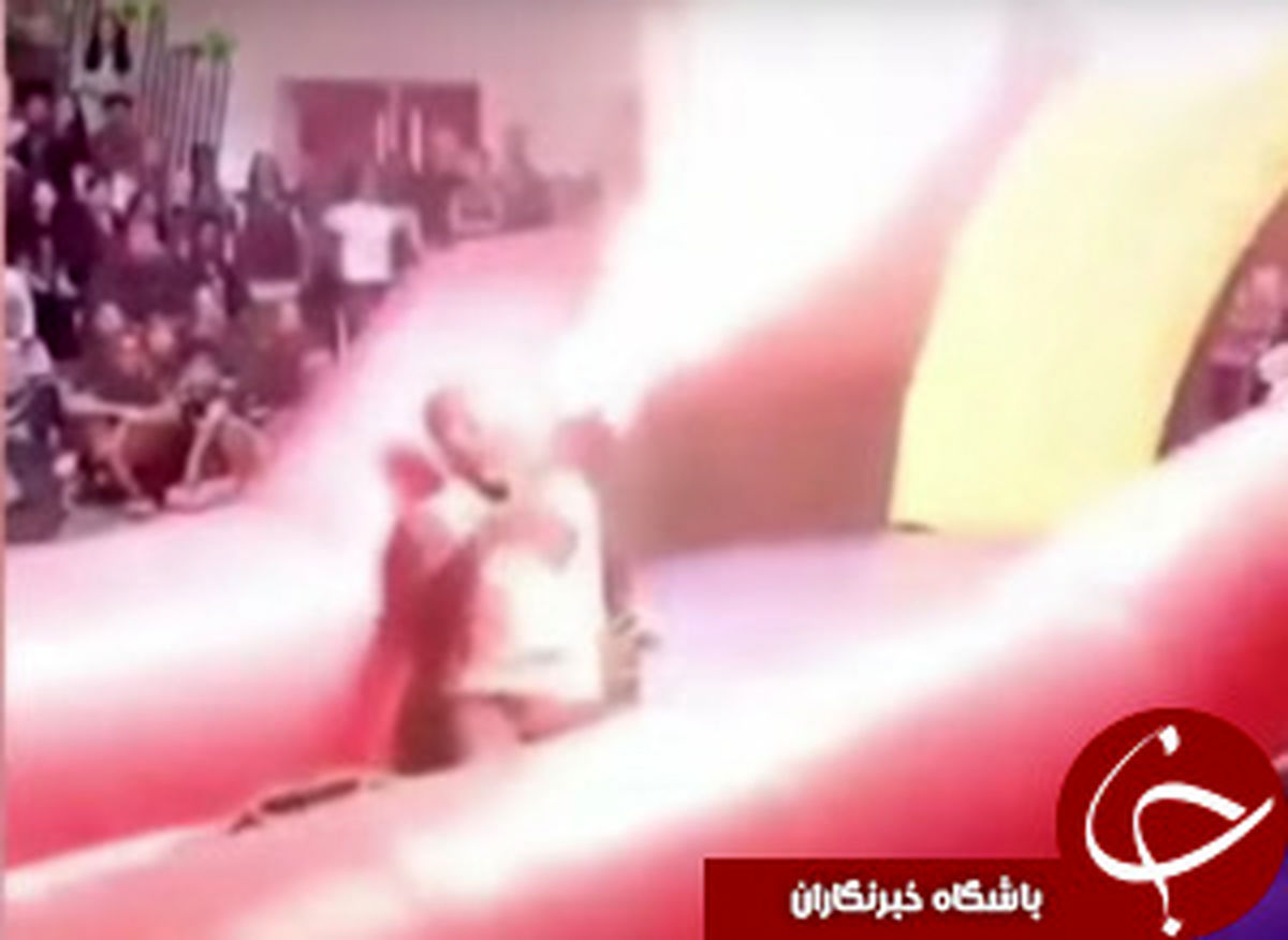 آتش گرفتن تردست روی صحنه +تصاویر