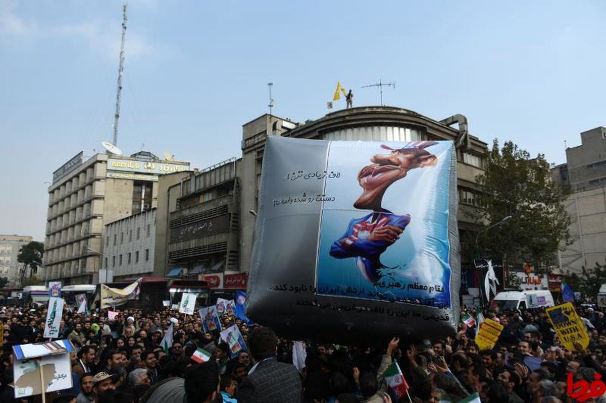 عکس: لاف زیادی نزن، دستت رو شده واسه ما