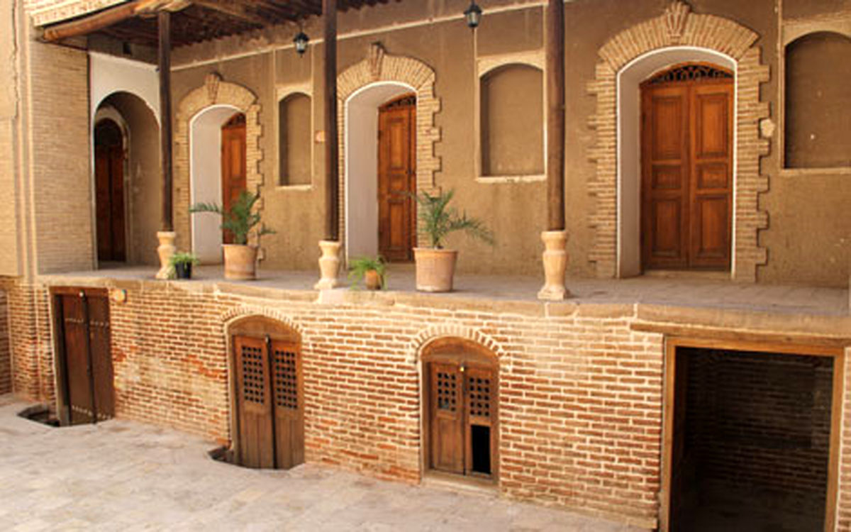 در سفر به قزوین از این خانه‌های تاریخی دیدن کنید