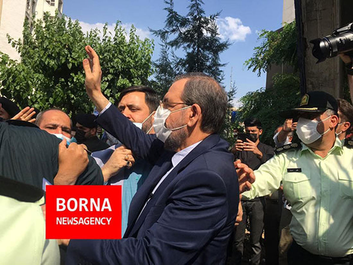 کنایه‌ محسن رضایی به لاریجانی و جهانگیری